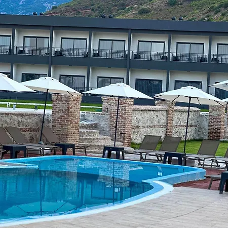 Hotel Mithat *